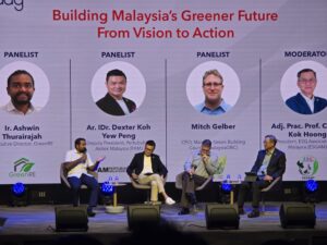 e17dd9e9-c02d-46e3-8fa2-c9ce2b87fb1d